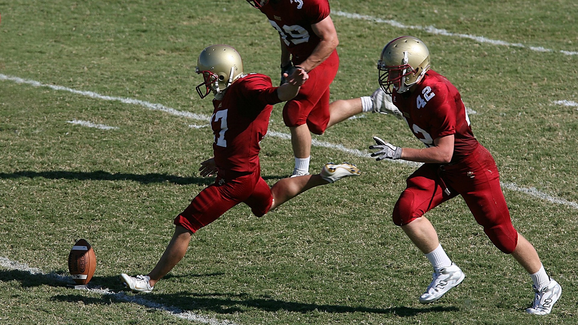 kaiyun网站-佩纳罗尔球员获月度最佳，佩纳罗尔足球俱乐部