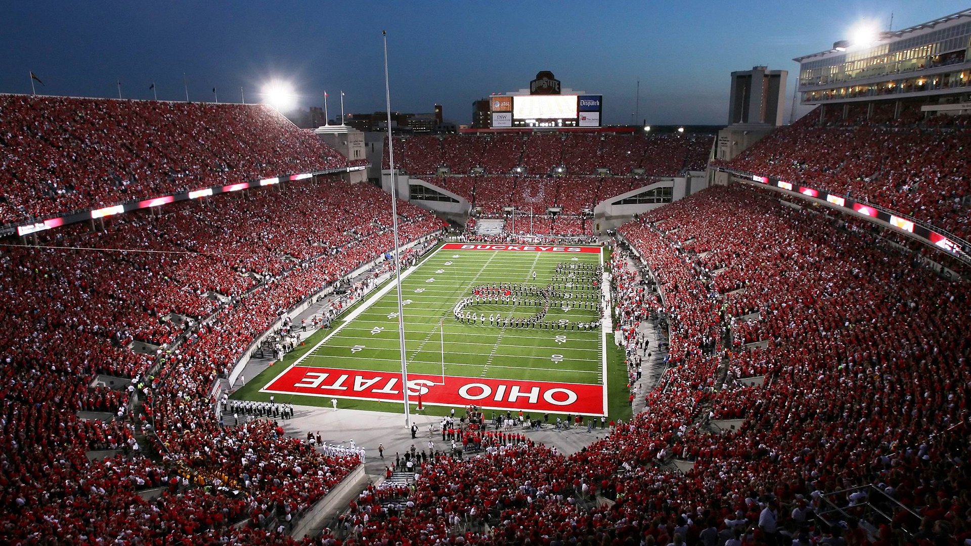 斯图加特球队客场惨遭逆转，德甲积分停滞不前，斯图加特升级德甲